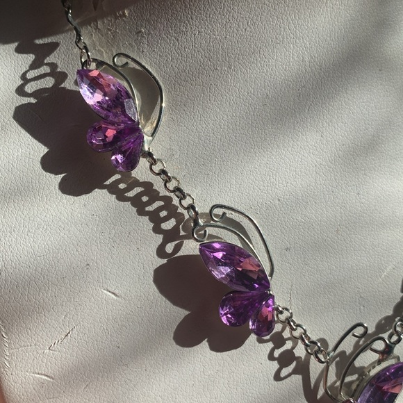 Purple jewel butterflies choker necklace - Picture 7 of 14